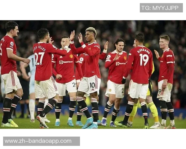 曼联发布对阵桑德兰海报多古独自亮相迎战升班马 曼联发布对阵桑德兰海报多古独自亮相迎战升班马