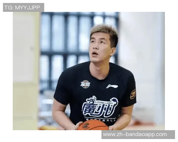 郭艾伦挑战极限负重深蹲成绩惊人20个获满分引发媒体热议 郭艾伦挑战极限负重深蹲成绩惊人20个获满分引发媒体热议