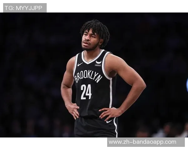 篮网官方宣布卡梅隆托马斯腿筋拉伤预计3到4周后重新评估恢复情况